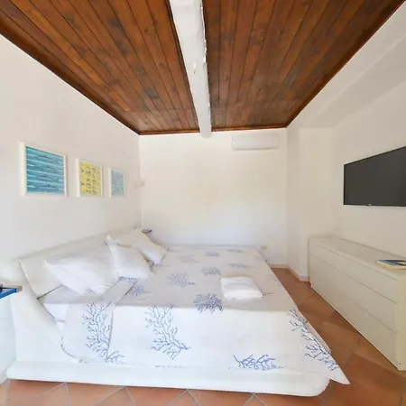 Casa Luisa Con Piscina Ad Apartment Ischia